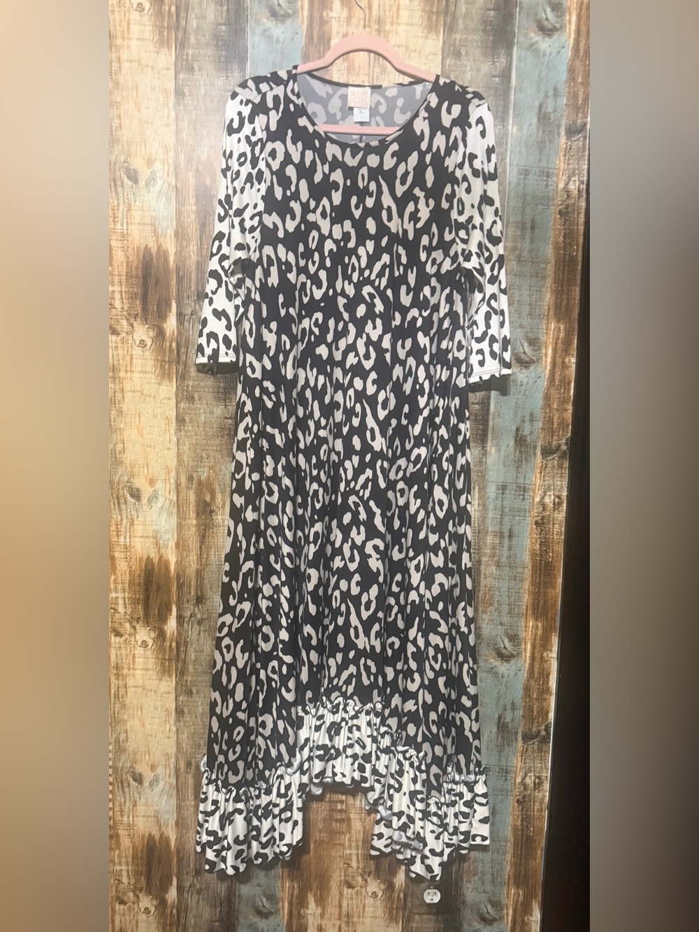 Women's Black and White Leopard Maxi Dress